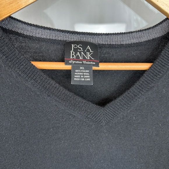 Jos. A. Bank Signature Collection Black 100% Merino Wool Cardigan Sweater Men XL - Picture 2 of 7